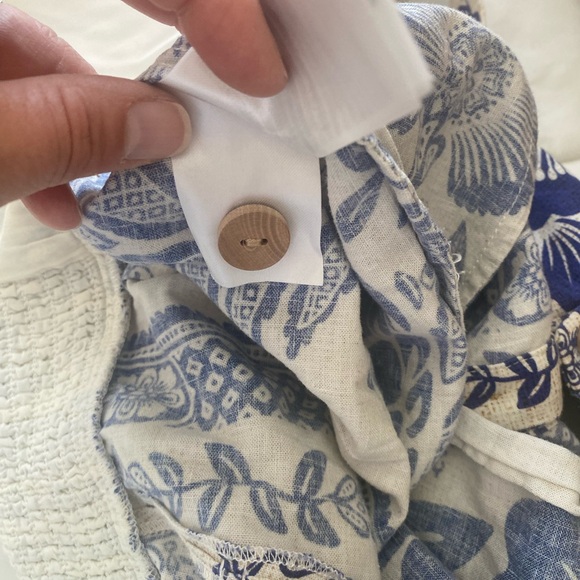 FARM Rio Blue and White Floral Jumpsuit - Size S - Picture 11 of 11